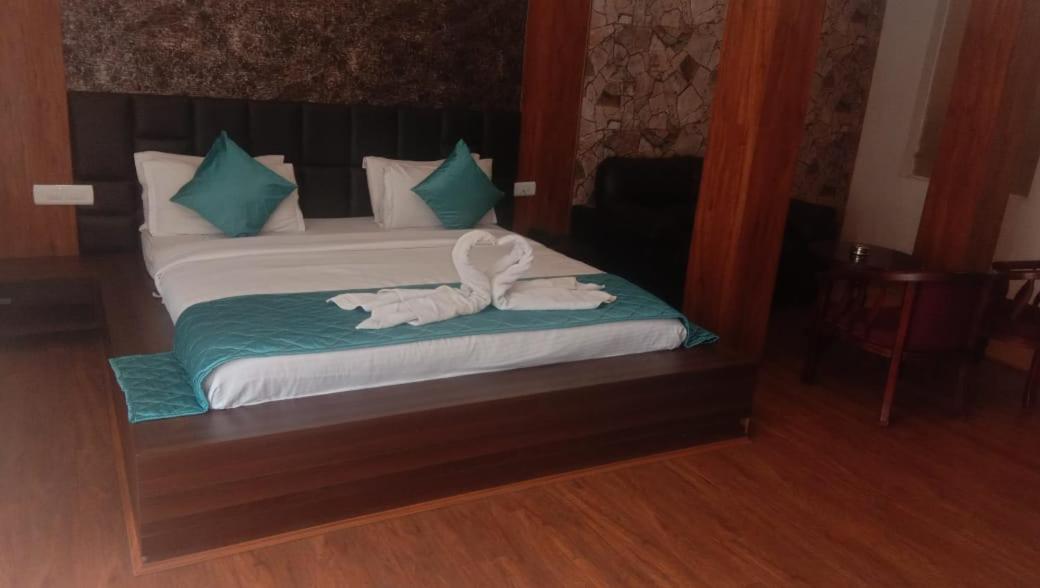 Valley View Resort Ooty Exterior foto